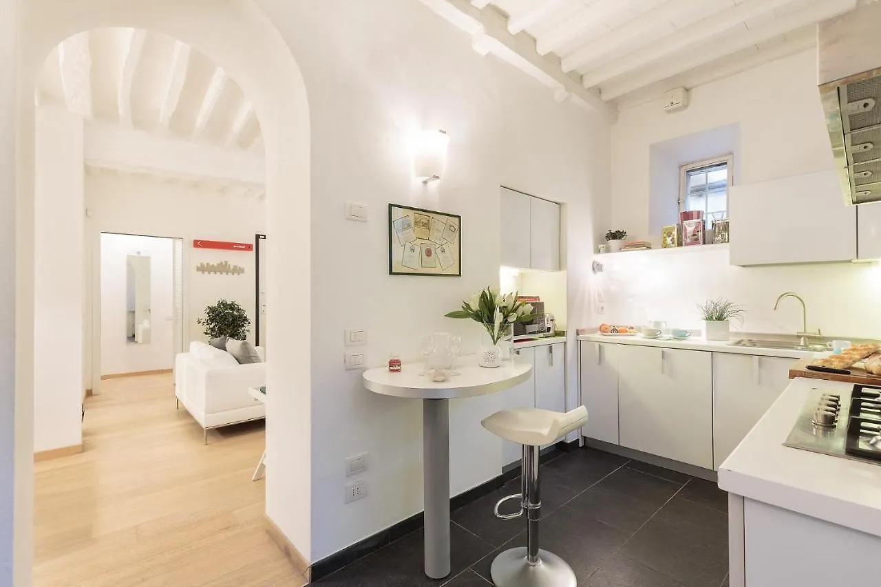 Apartamento Orchidea Bianca, A 2 Bedrooms 2 Bathrooms Understated Luxury With A Welcoming Ambience Lucca